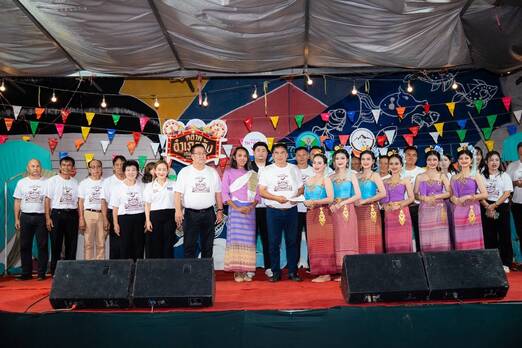 “ตลาดอำเภอด้ง” เสน่ห์วันวาน เริงสำราญ เมืองเก่า