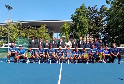 ดร.ณัฏฐ์ เยี่ยมให้กำลังใจนักเทนนิส