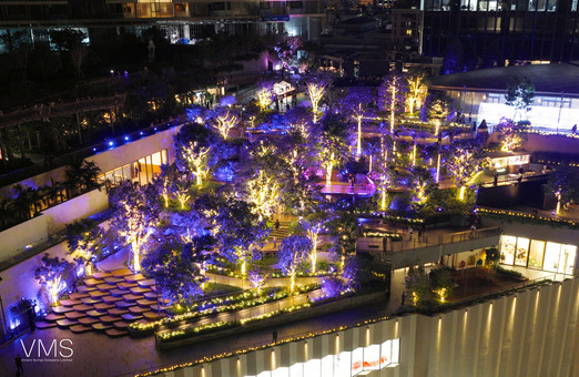 เปิดเทศกาลประดับไฟลอยฟ้า “Legacy in Light เมื่อตำนานส่องแสง”