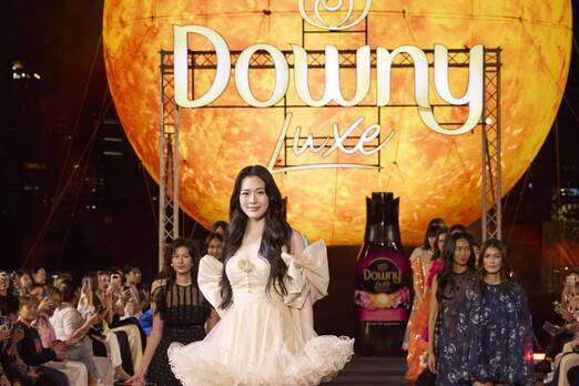 ยิ่งใหญ่ริมเจ้าพระยา! ดาวน์นี่ ยกระดับ Soft Power ไทย  เปิดรันเวย์ DOWNY LUXE SUNWAY หนุนดีไซเนอร์ไทยโชว์ศักยภาพสู่สากล